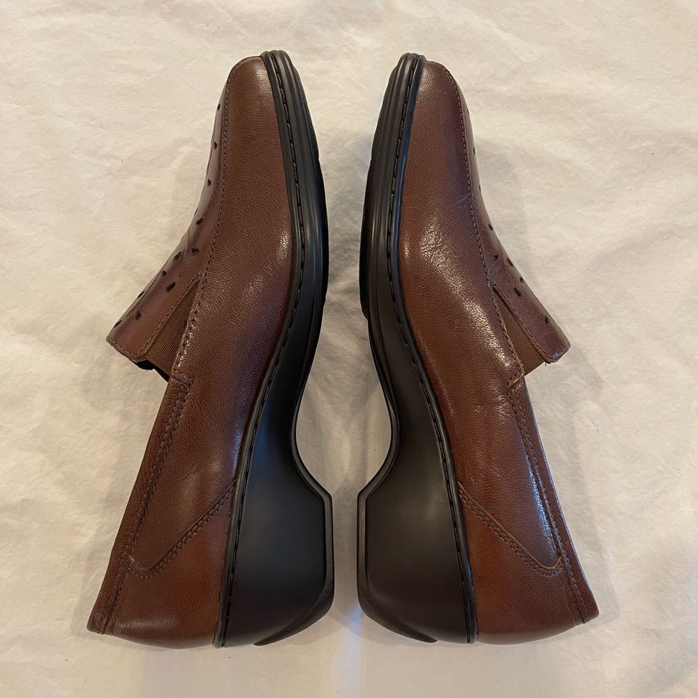 NWOT Aravon by‎ New Balance Kiley Premium Leather Slip-On Loafer Brown Size 7 - Picture 4 of 13